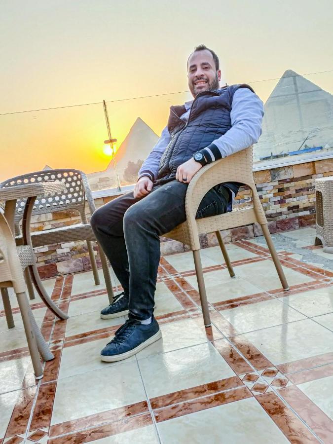 Inn Happy Days Pyramids