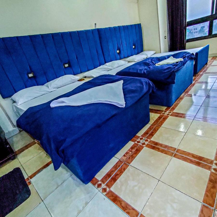 Happy Days Pyramids Inn 2*